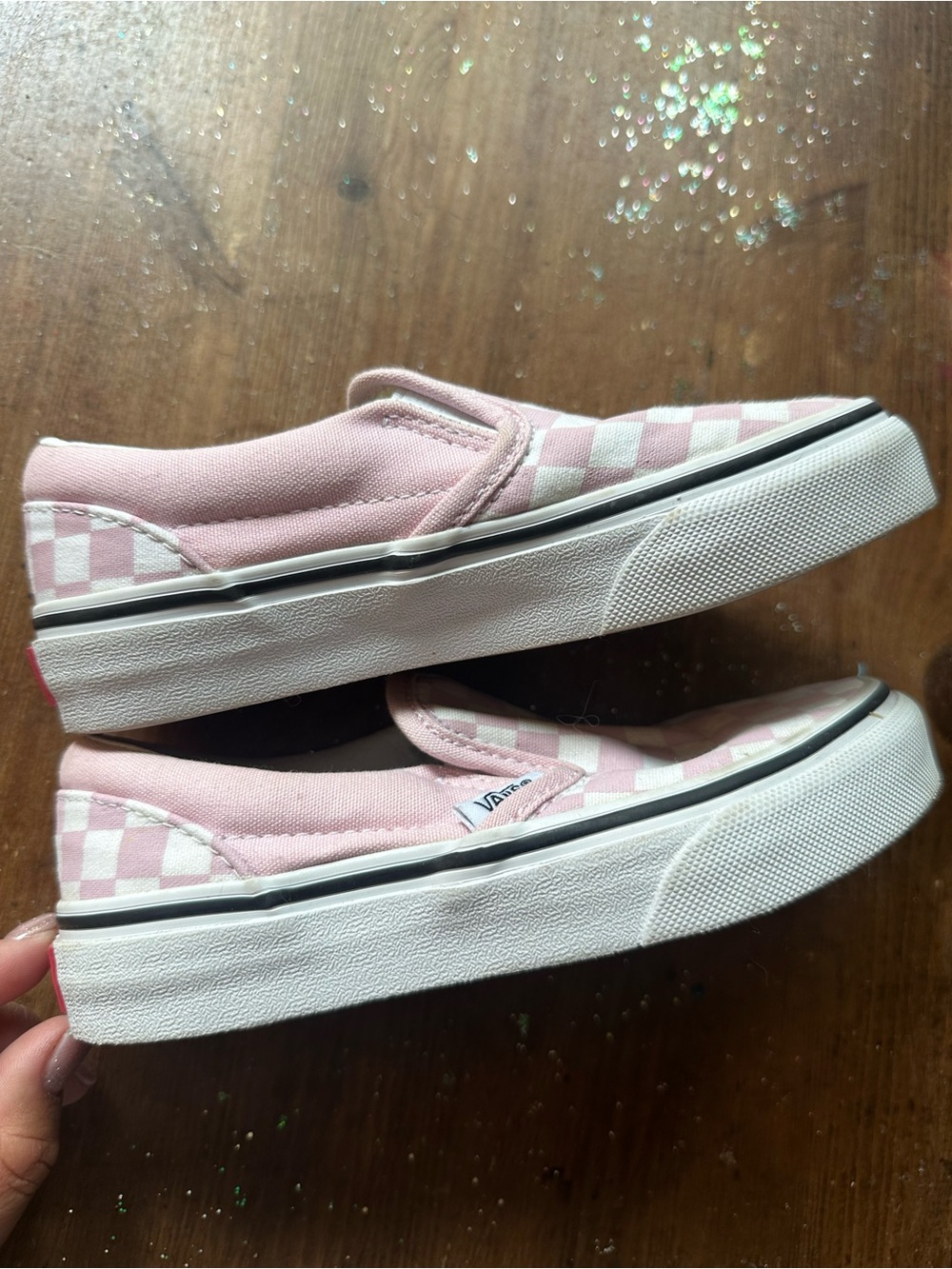 Vans Kids Slip-On Checkerboard Sneakers in Pink and White - Picture 3 of 6